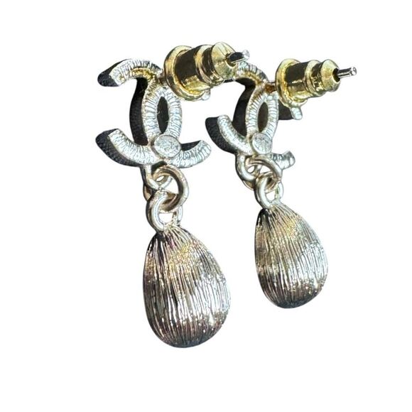 Chanel CC Teardrop Earrings - Picture 3 of 5